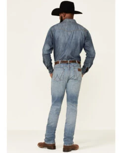 Wrangler Retro Green Men's Gralin Light Wash Stretch Slim Straight Jeans -Cinch Clothing Shop 2000350746 400 P4