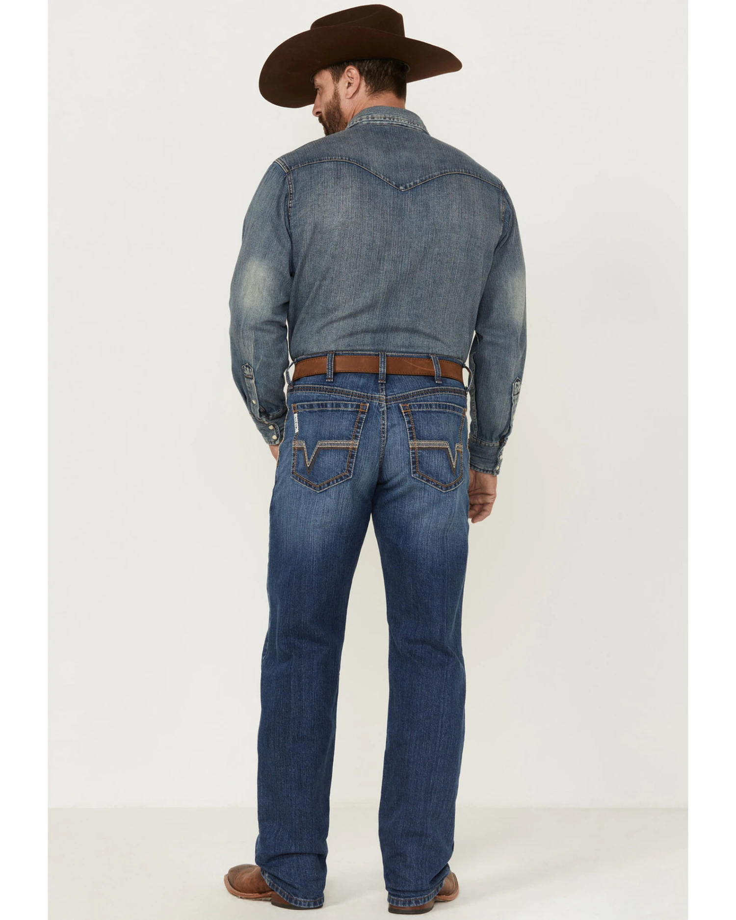 Cinch Men's Label Performance Stretch Relaxed Bootcut Jeans 6 Cinch Men's Label Performance Stretch Relaxed Bootcut Jeans - Image 4